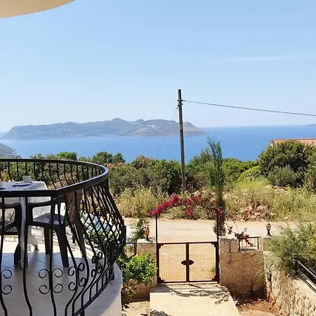 Kas Guezey Apart 3+1 Doga Ve Deniz Manzarali Apartment *